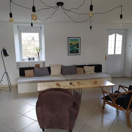 Holiday home L'ilot Des Abers Maison De Lannilis